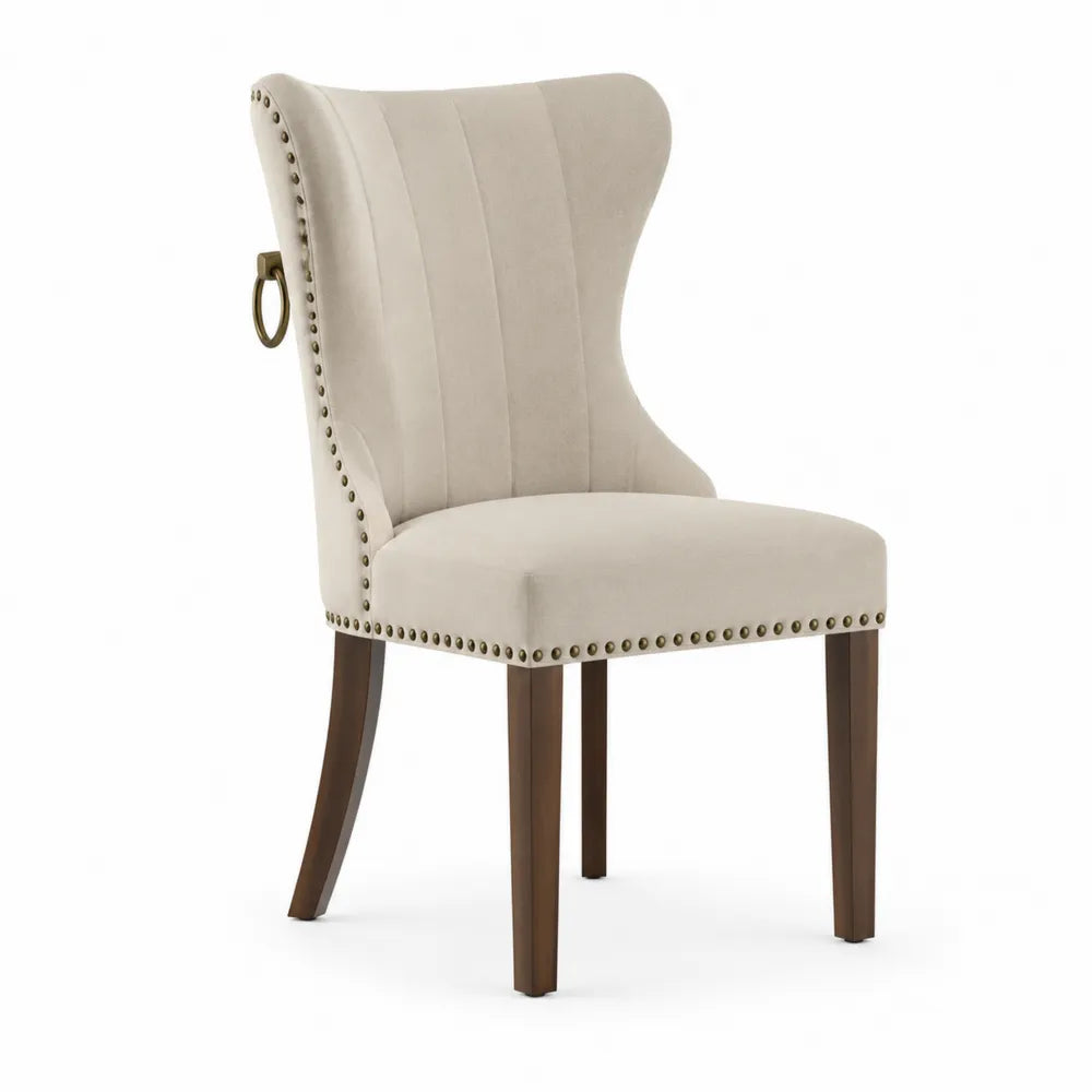 Chaise de salle à manger capitonnée 96 cm x 56 cm x 61 cm hévéa massif tissu polyester beige bois naturel laiton vieilli clous décoratifs dossier oreilles